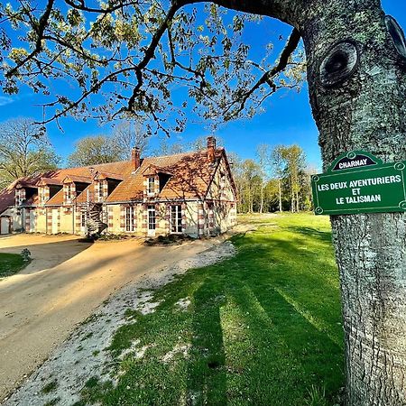 Domaine De Charnay - Charme Et Confort Dans Un Environnement D'Exception Vierzon Ngoại thất bức ảnh